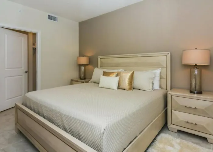 Gorgeous Apartment At Storey Lake Sl47316